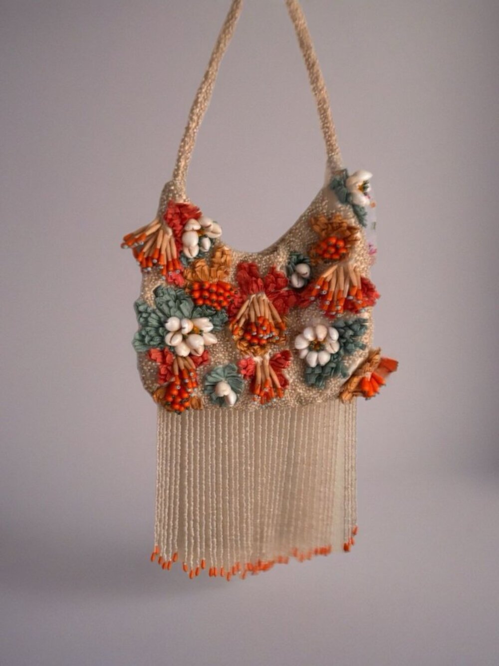 Beaded Fringed Seashells 3D Multicolor Shoulder Bag Handcrafted in India NWT - Picture 3 of 11